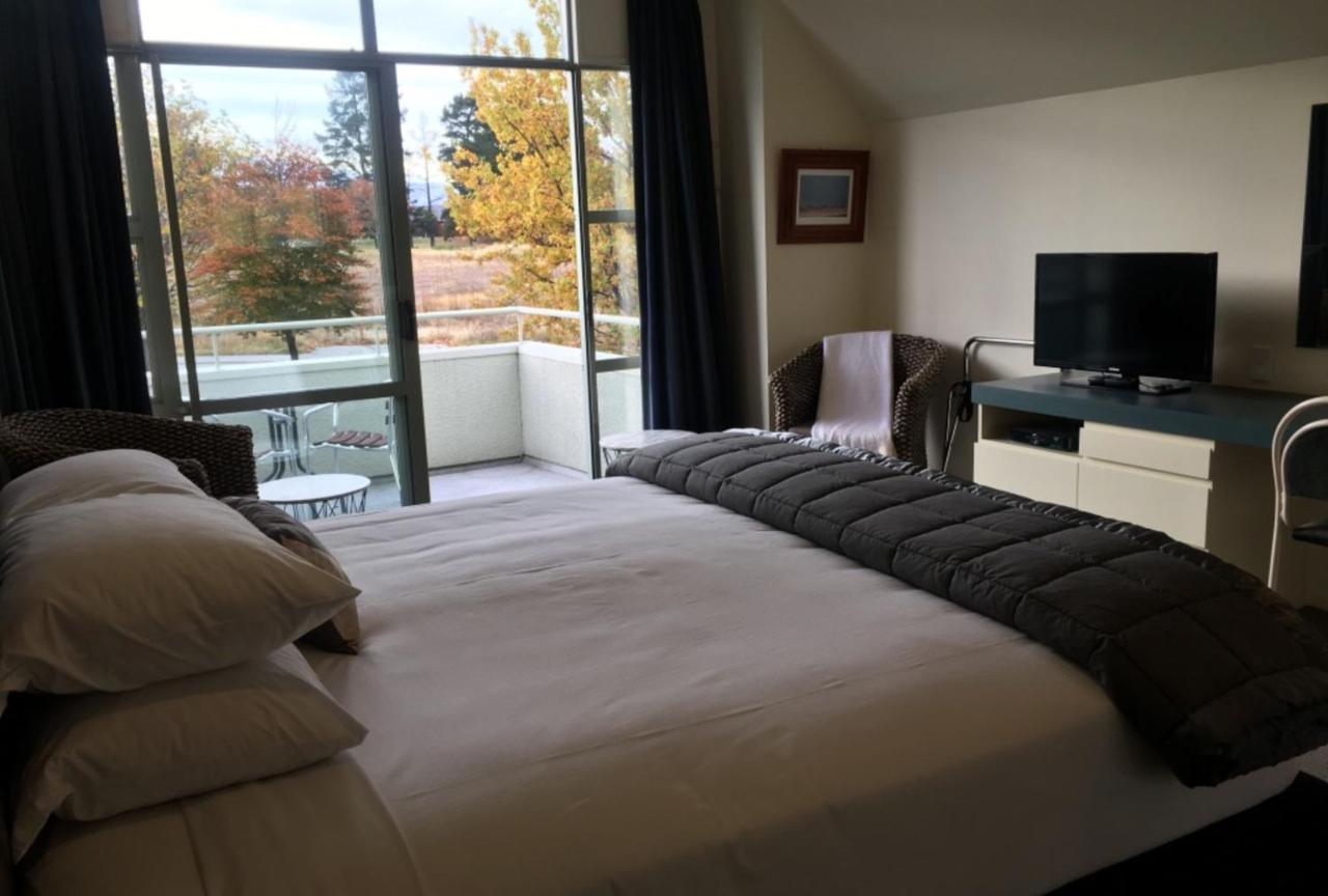 Colonial Manor Motel Κρόμγουελ Εξωτερικό φωτογραφία
